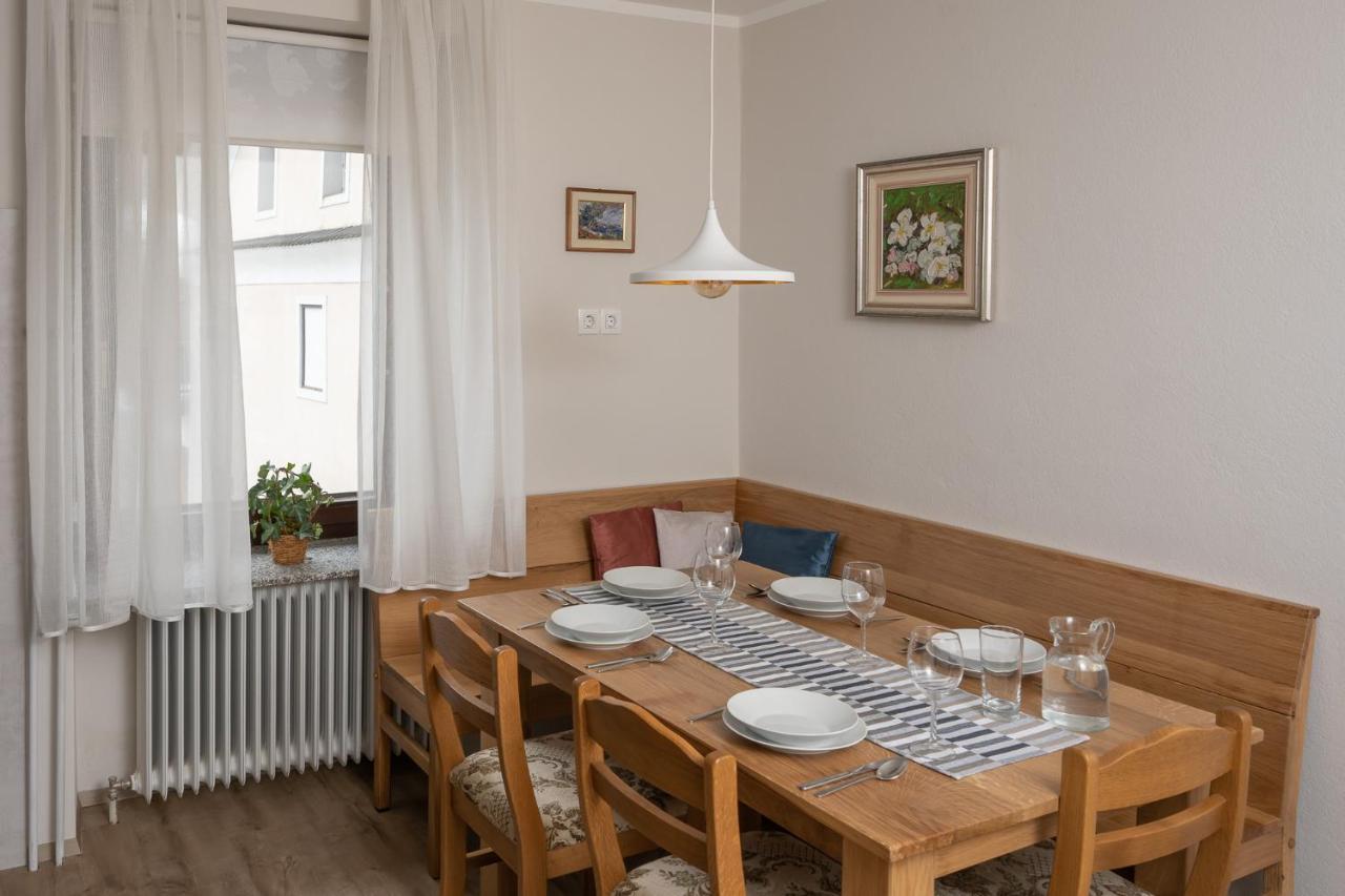 Apartma Ajda Zelezniki Exteriör bild